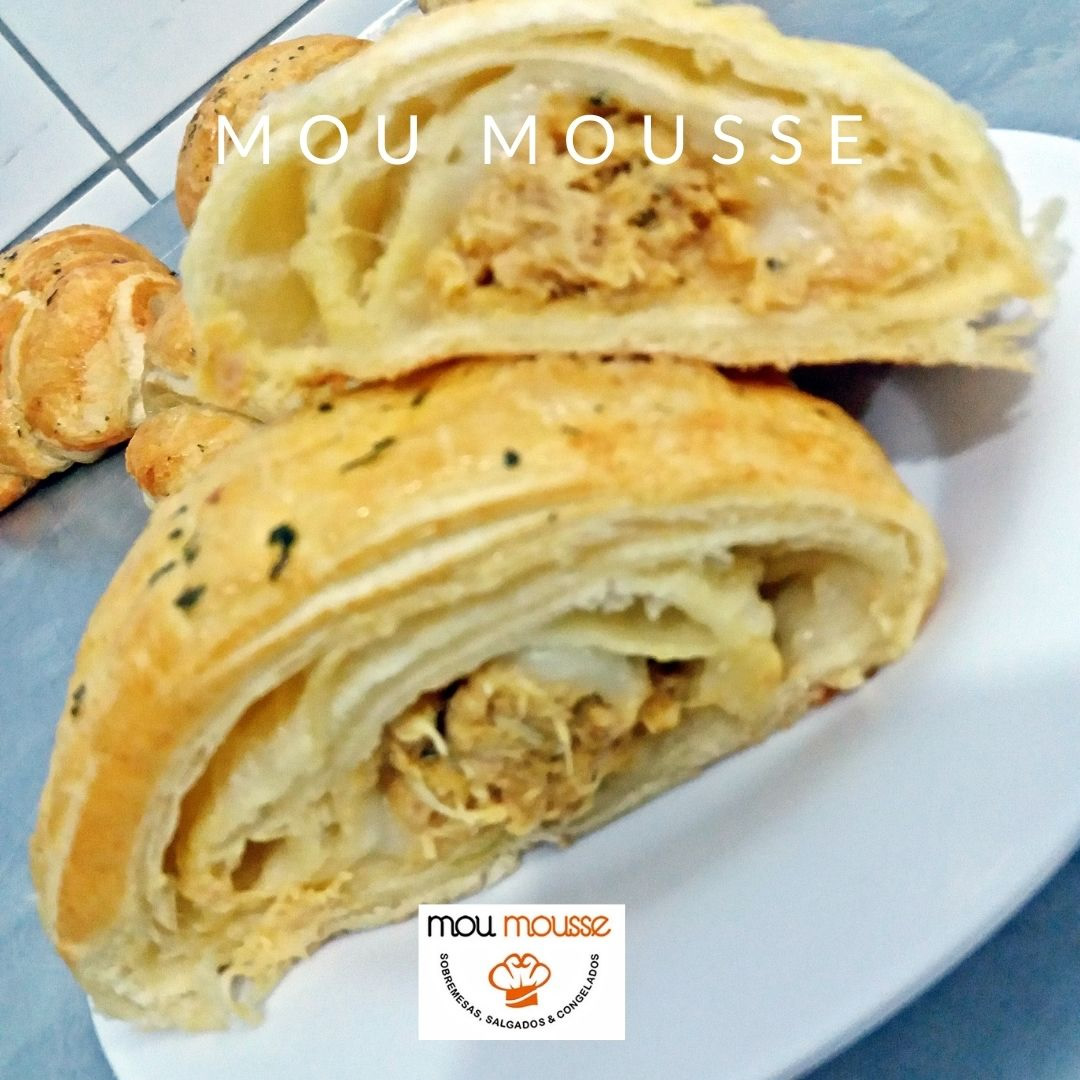 Croissant de frango com requeijão